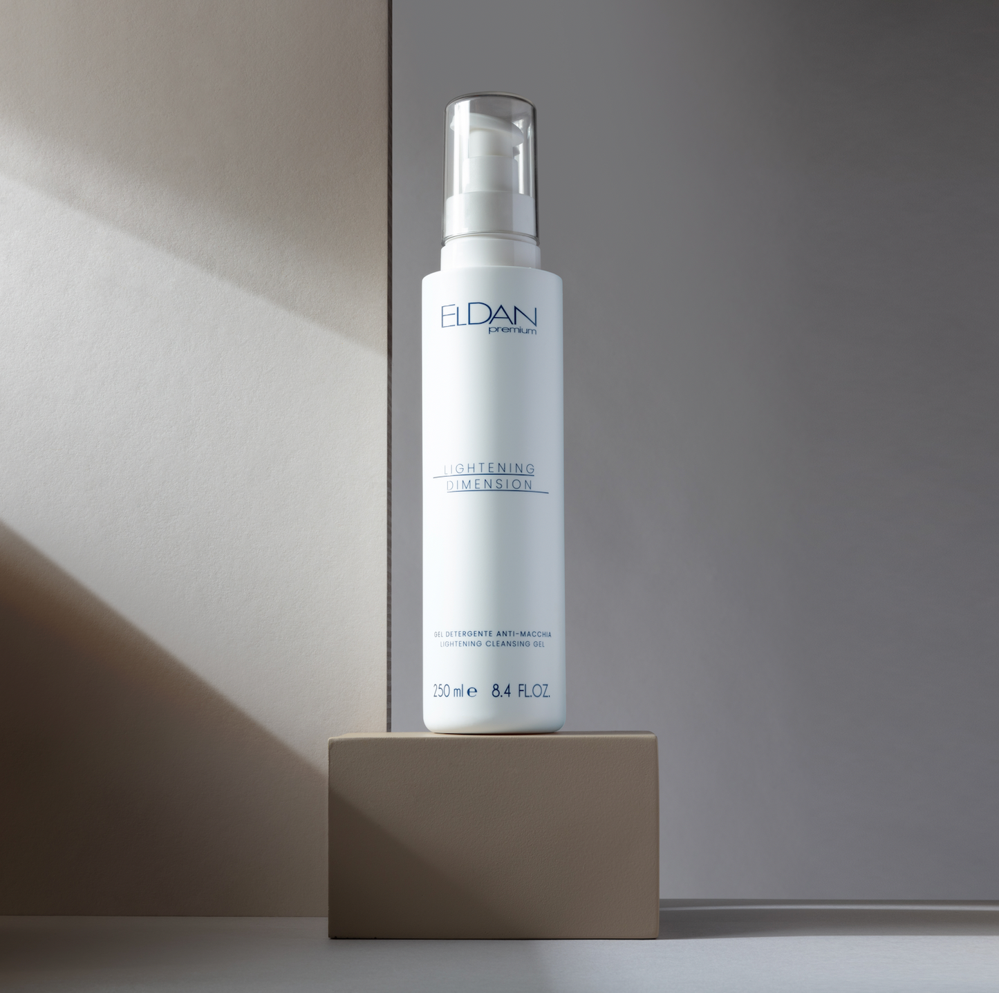 Lightening Dimension Cleansing Gel 250ml